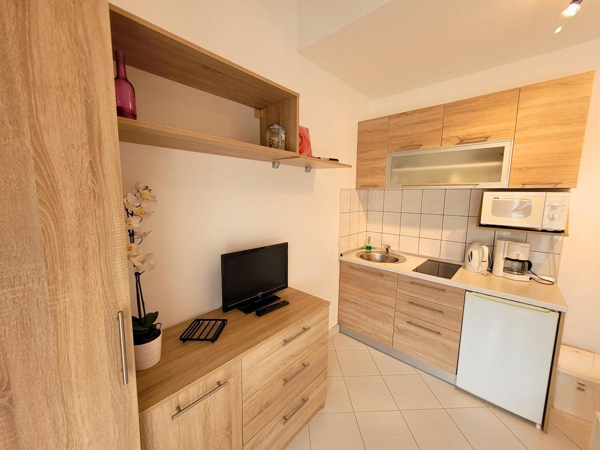 Apartment Jelena Vir Zewnętrze zdjęcie